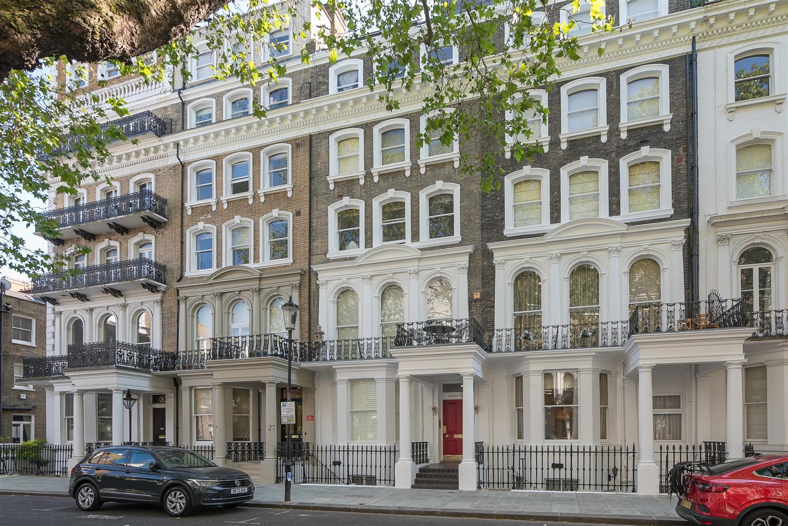 Beaufort Gardens, Knightsbridge Laurent Residential